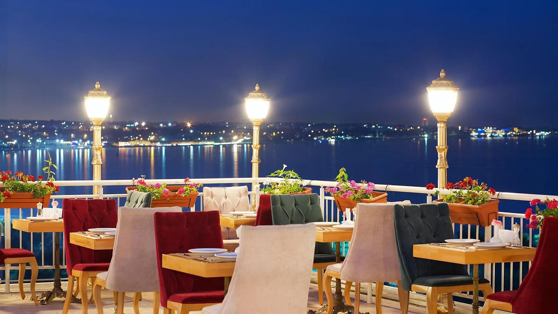 Emirhan Palace Hotel イスタンブール